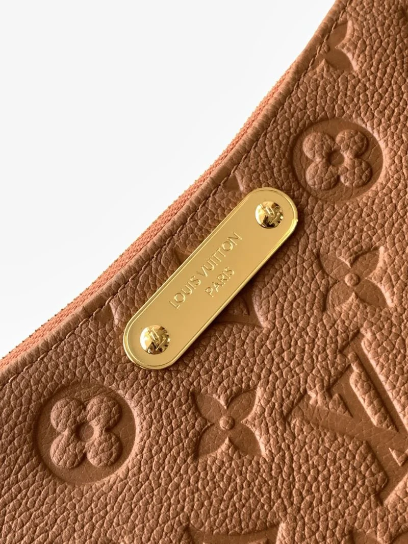 WellDesigned Louis Vuitton Hobo Bags 41969