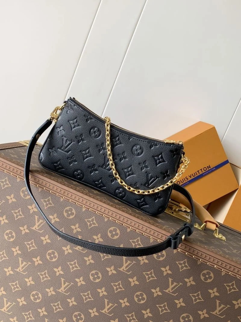 Louis Vuitton Hobo Bags EyeCatching 41965