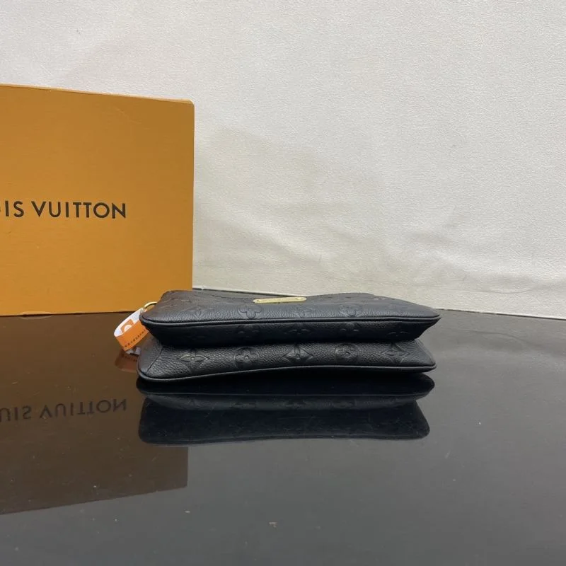 Louis Vuitton Hobo Bags FlexibleFit 41789