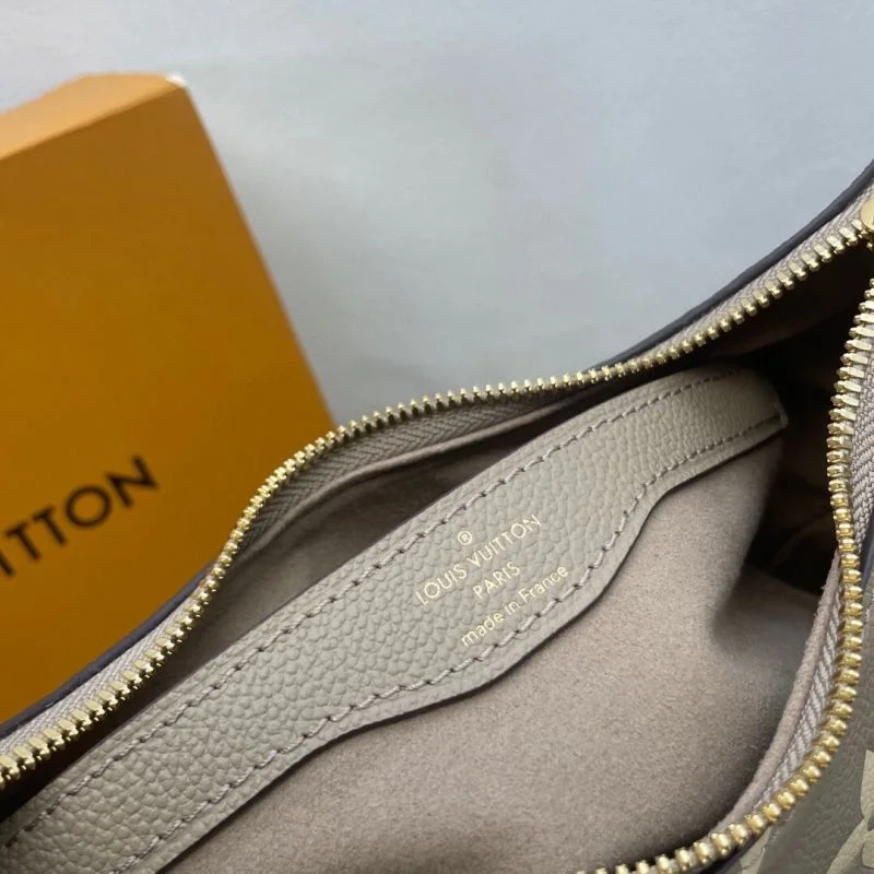 Louis Vuitton Hobo Bags MultiPurpose 41870