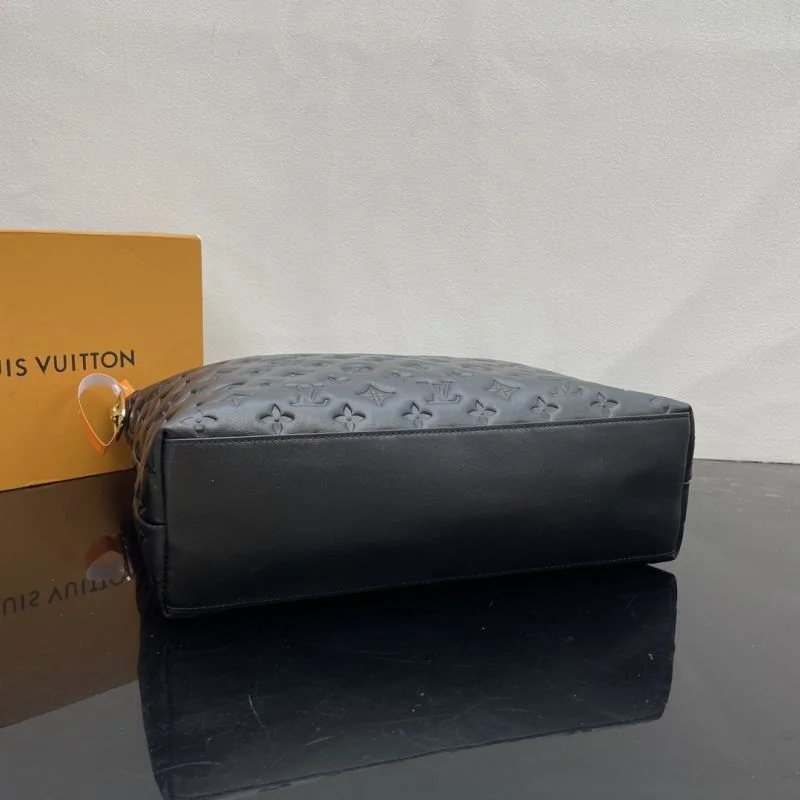 HighPerformance Louis Vuitton Hobo Bags 41783