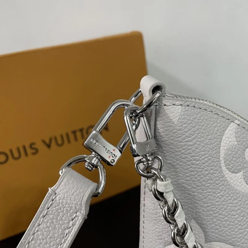 AllSeason Louis Vuitton Hobo Bags 41590