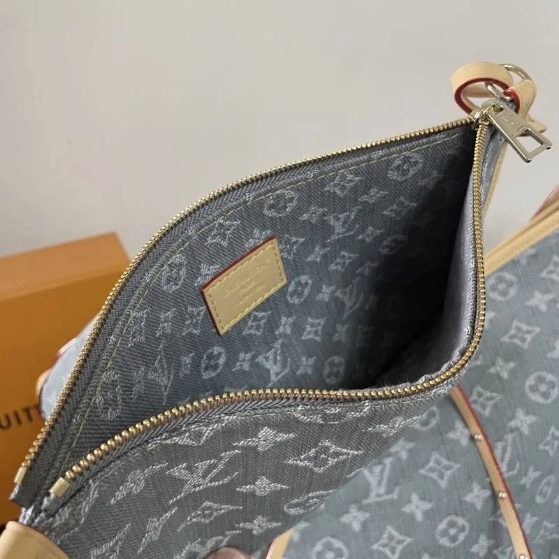 Classic Louis Vuitton Hobo Bags 41582