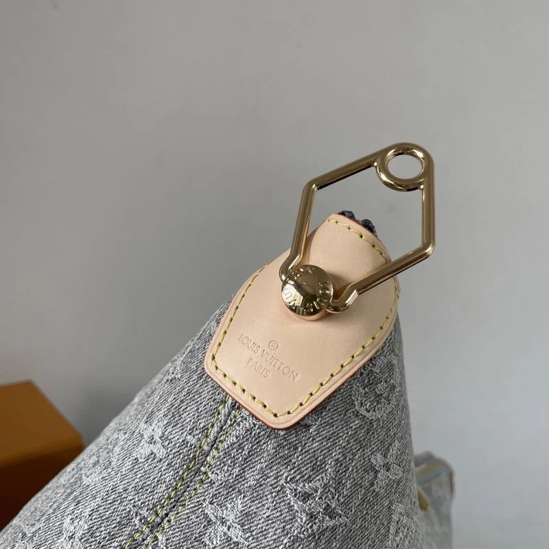 Vibrant Louis Vuitton Hobo Bags 41587
