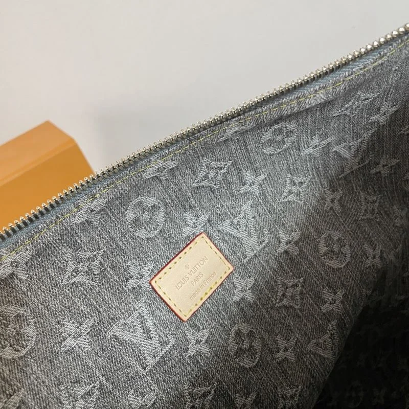 Vibrant Louis Vuitton Hobo Bags 41587