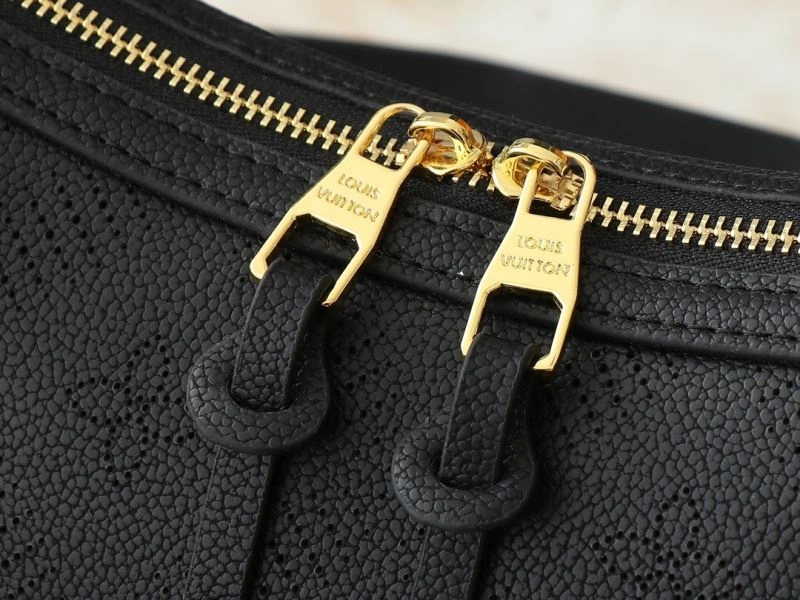 Youthful Louis Vuitton Hobo Bags 88622
