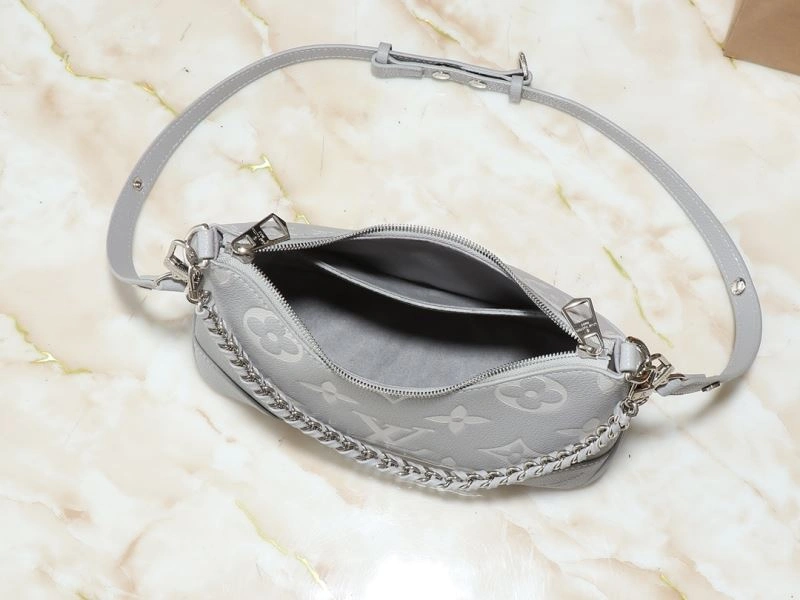 Louis Vuitton Hobo Bags Breathable 88613