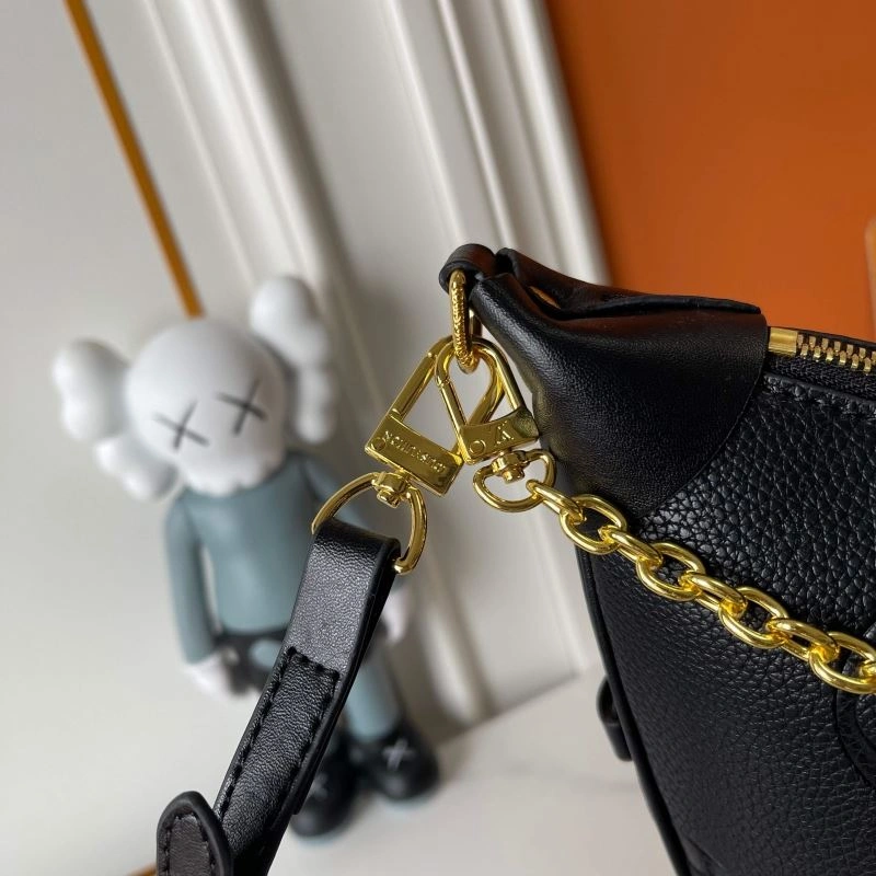Effortless Louis Vuitton Hobo Bags 88647