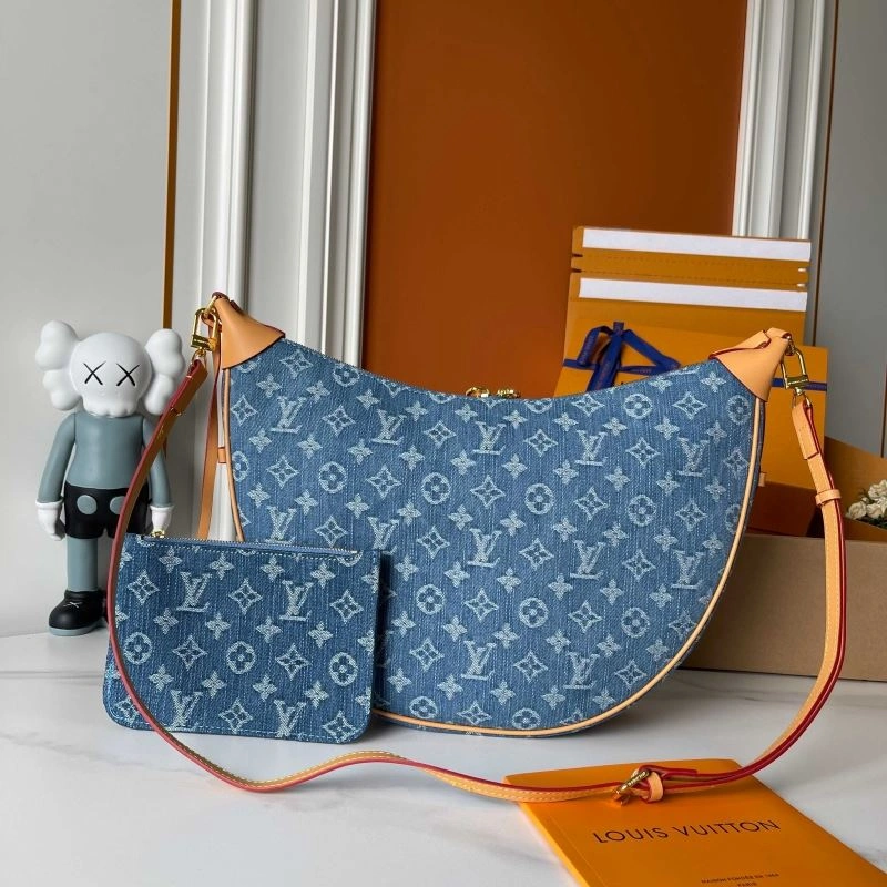 Louis Vuitton Hobo Bags Chic 88605