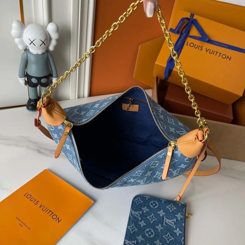 Louis Vuitton Hobo Bags Chic 88605