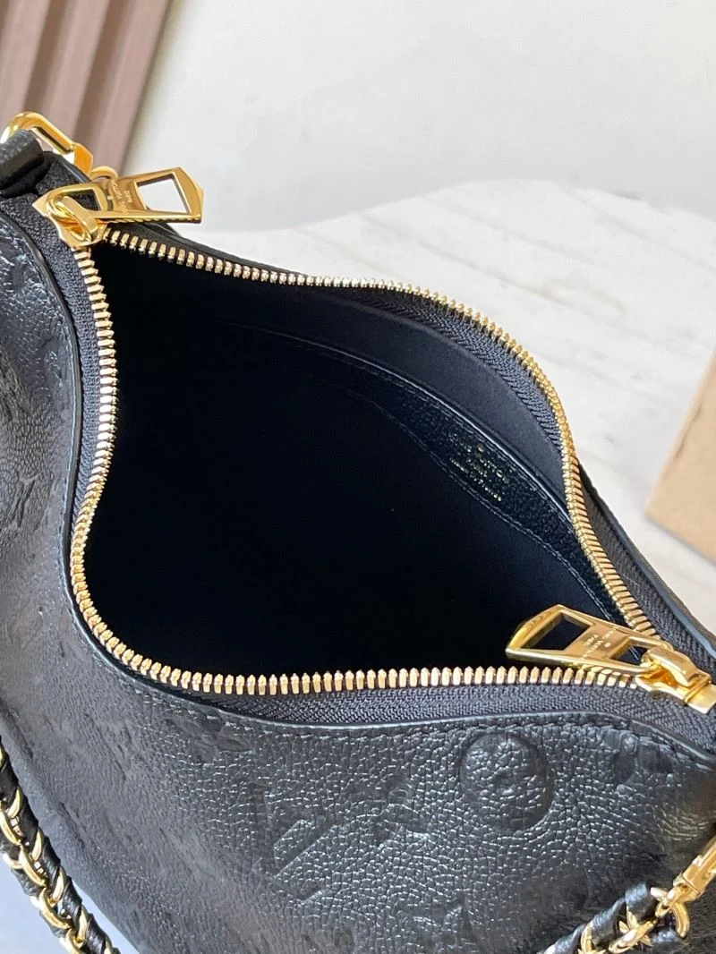 Louis Vuitton Hobo Bags Sleek 41201