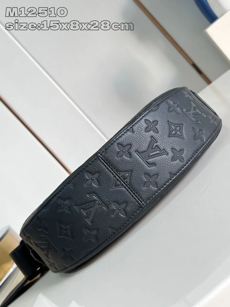 OdorResistant Louis Vuitton Hobo Bags 41197