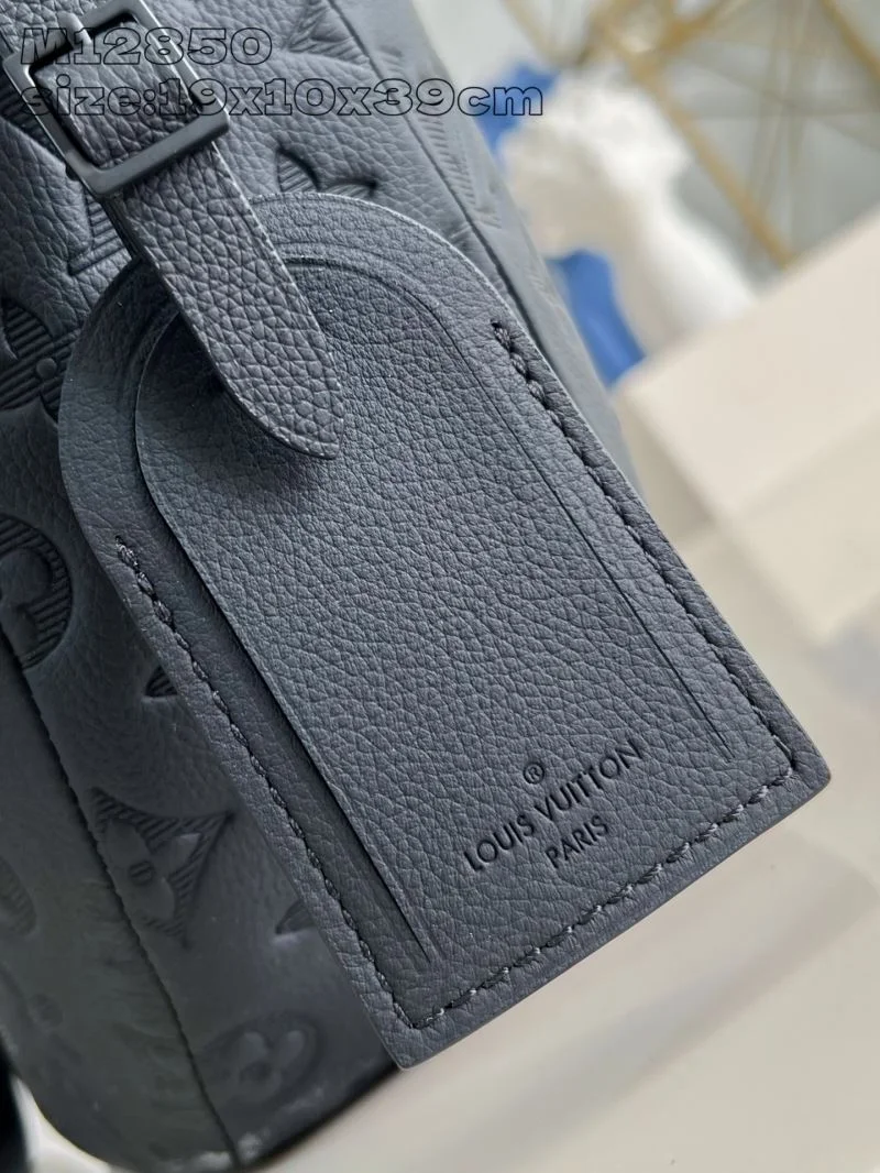 Louis Vuitton Hobo Bags Resilient 41282