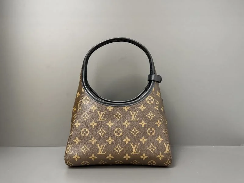 Louis Vuitton Hobo Bags Snug 40554