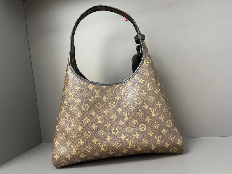 Thermal Louis Vuitton Hobo Bags 40559