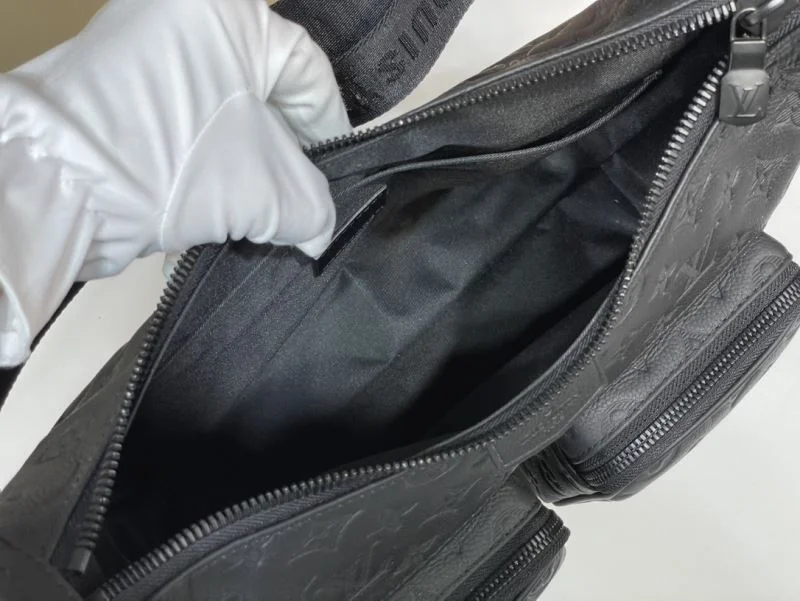 Louis Vuitton Hobo Bags Sophisticated 40548