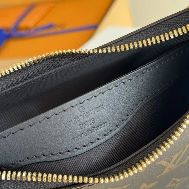 Seasonal Louis Vuitton Hobo Bags 49294