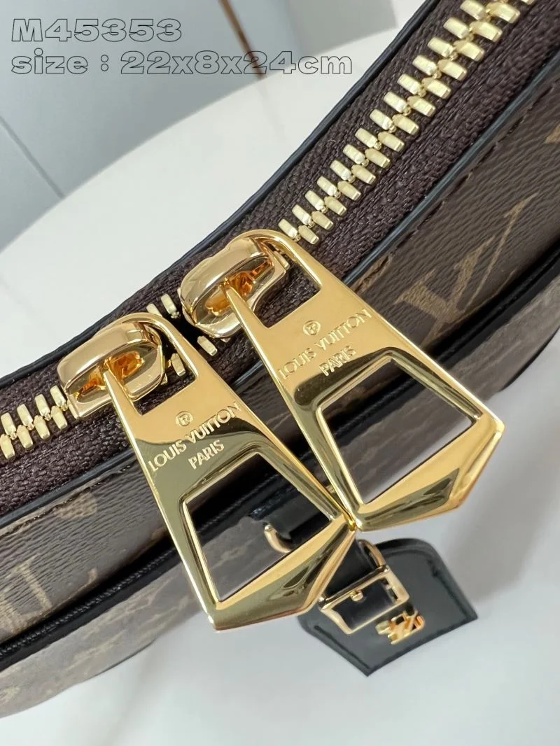 Louis Vuitton Hobo Bags Seasonal 49222