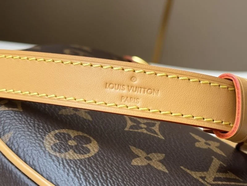 Louis Vuitton Hobo Bags FlexibleFit 49186