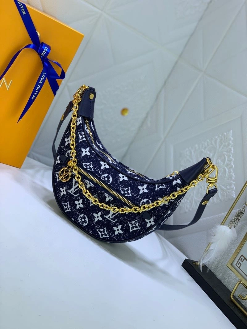 Flexible Louis Vuitton Hobo Bags 79856