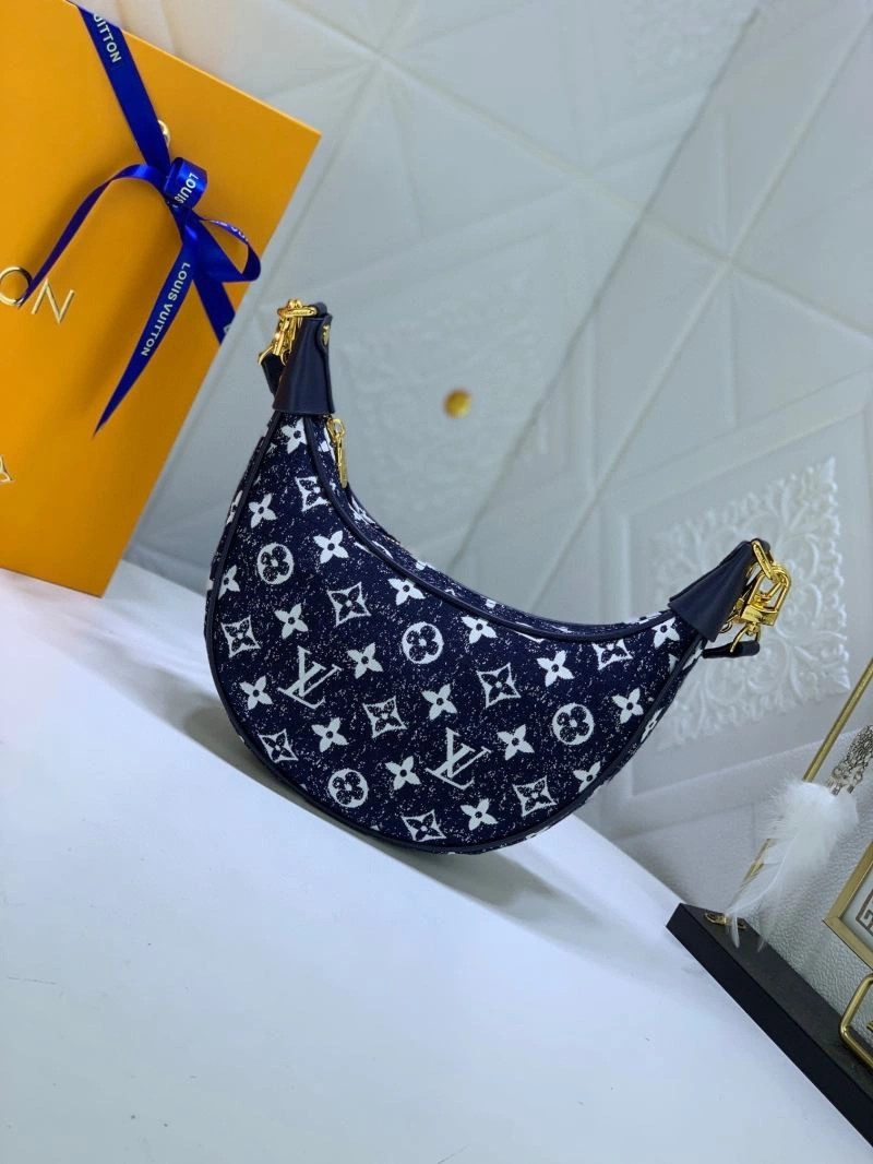 Flexible Louis Vuitton Hobo Bags 79856