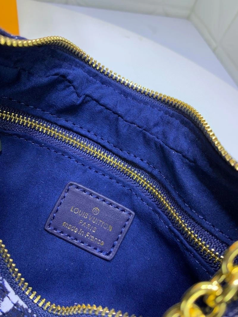 Flexible Louis Vuitton Hobo Bags 79856