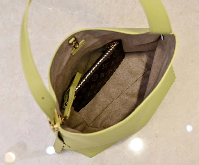 Louis Vuitton Hobo Bags FastDry 79851