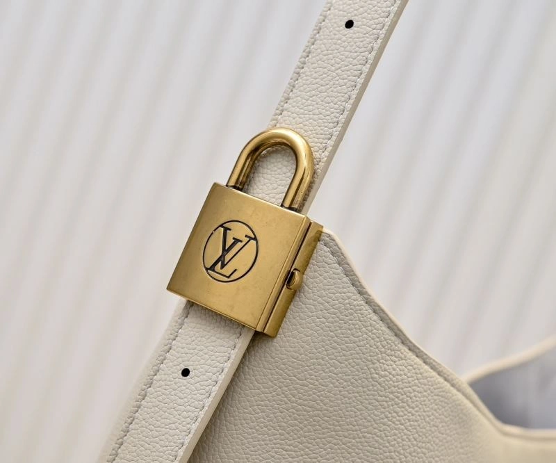 Louis Vuitton Hobo Bags Versatile 79846