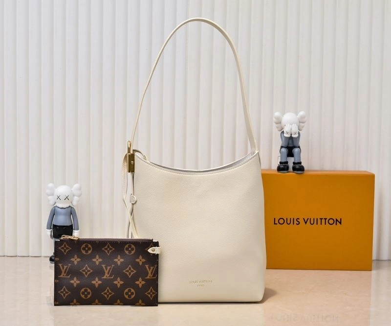 Louis Vuitton Hobo Bags Durable 79849