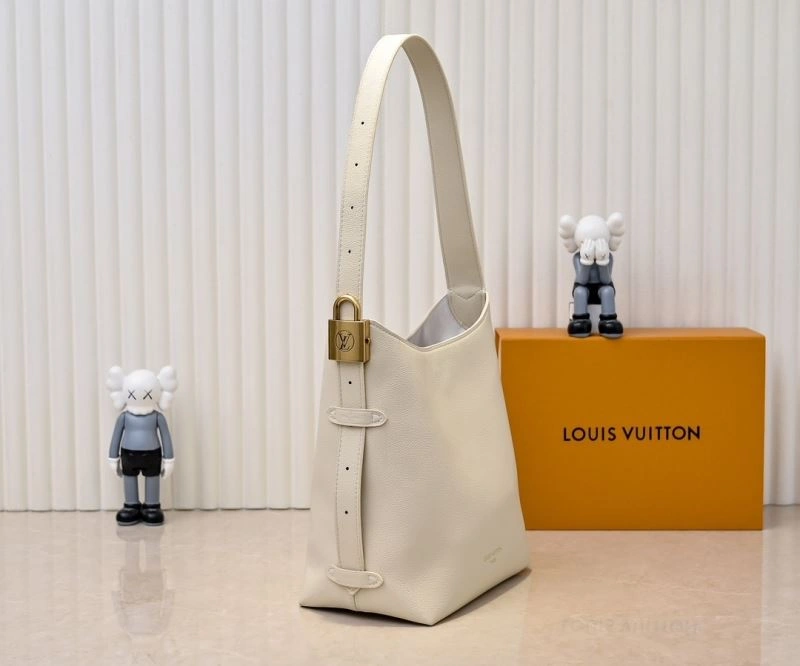 Louis Vuitton Hobo Bags Durable 79849