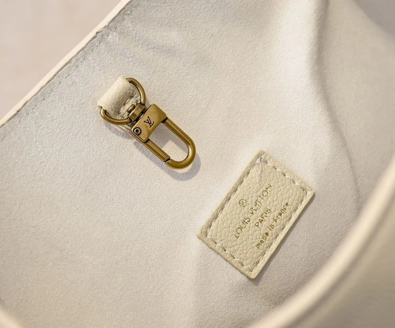 Louis Vuitton Hobo Bags Durable 79849