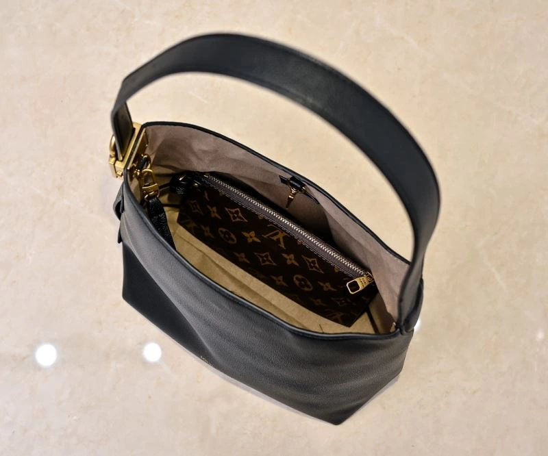 Louis Vuitton Hobo Bags AllSeason 79835