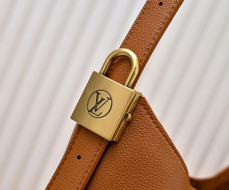 OdorResistant Louis Vuitton Hobo Bags 79826