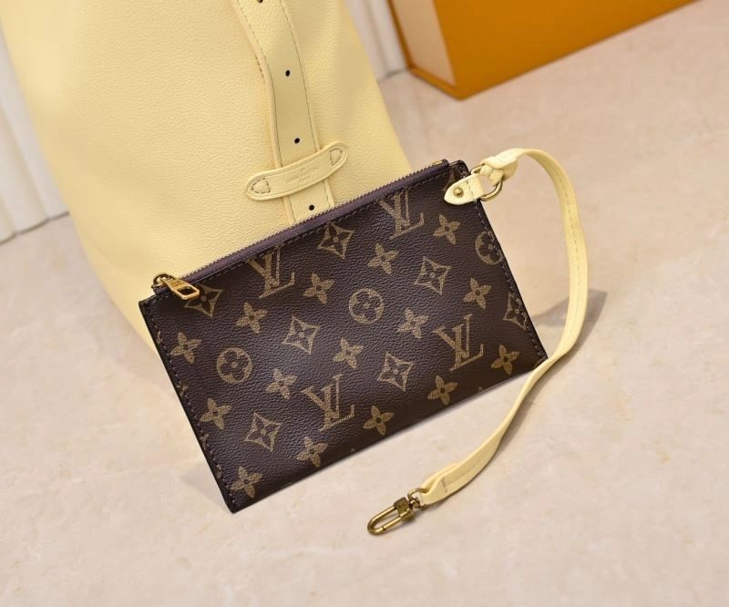 EyeCatching Louis Vuitton Hobo Bags 79830