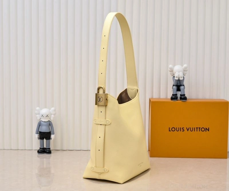 Comfortable Louis Vuitton Hobo Bags 79821