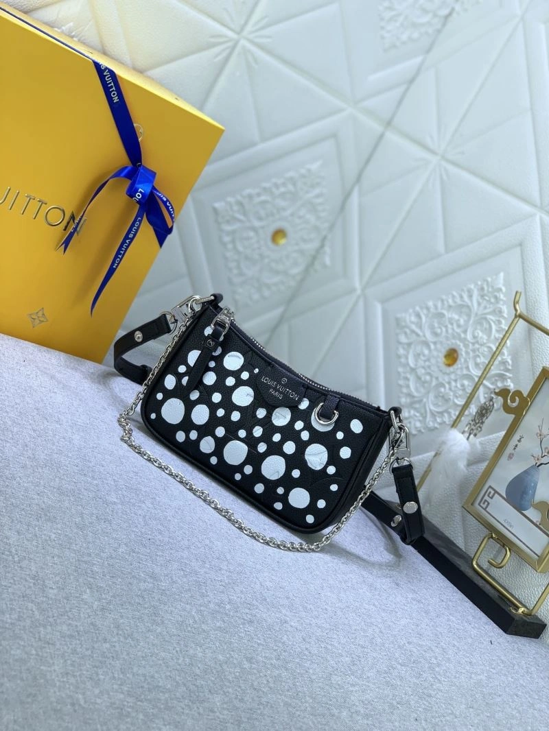 Louis Vuitton Hobo Bags Colorful 79819
