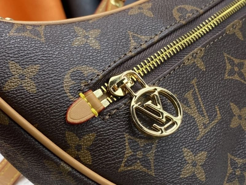 Louis Vuitton Hobo Bags StreetReady 79841