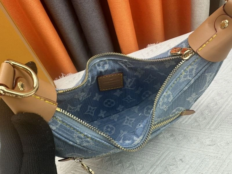 Louis Vuitton Hobo Bags GoAnywhere 79820
