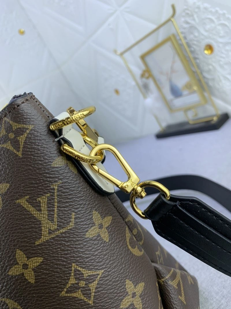 Sustainable Louis Vuitton Hobo Bags 79840