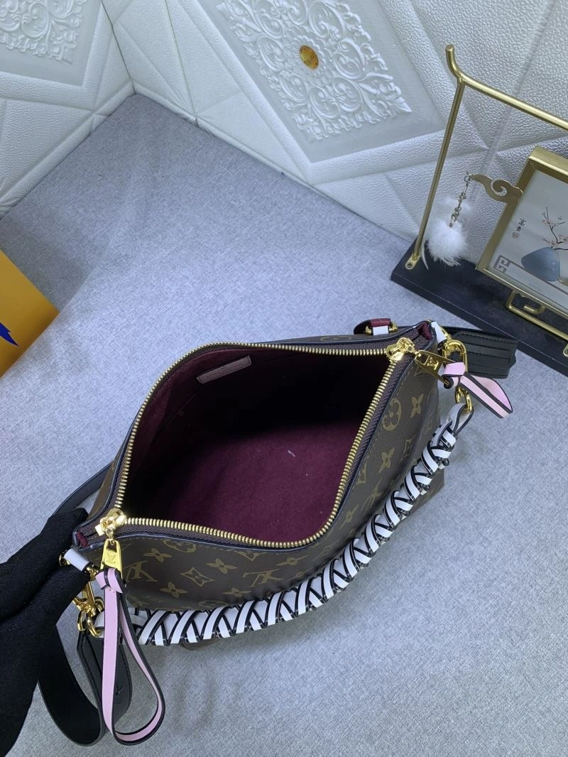 Sustainable Louis Vuitton Hobo Bags 79840