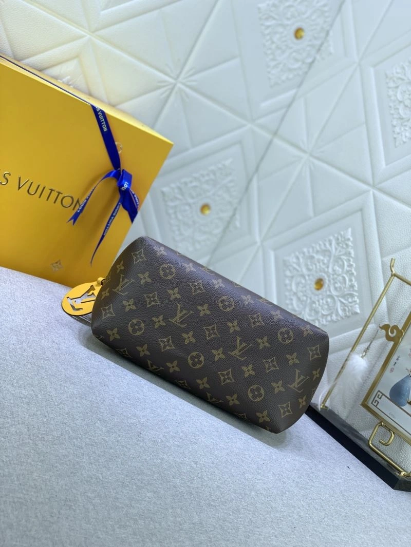 Louis Vuitton Hobo Bags EyeCatching 79843