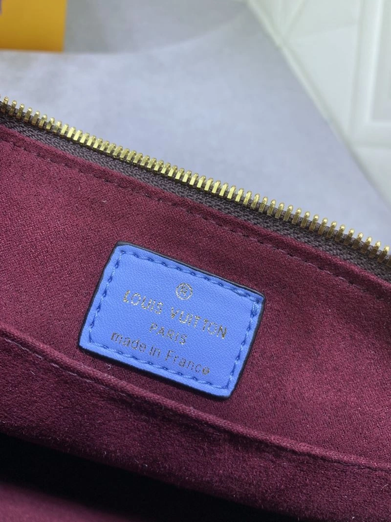 Louis Vuitton Hobo Bags EyeCatching 79843