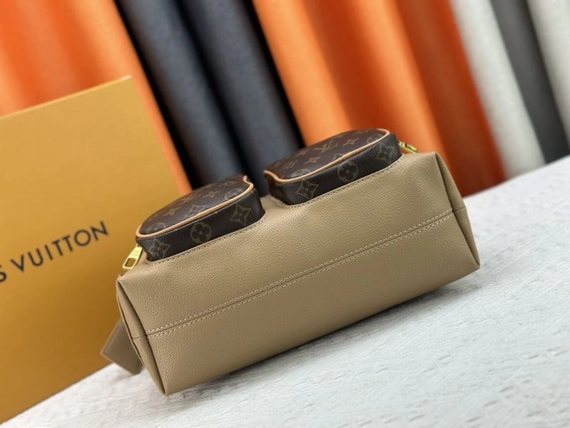 Bold Louis Vuitton Hobo Bags 79827