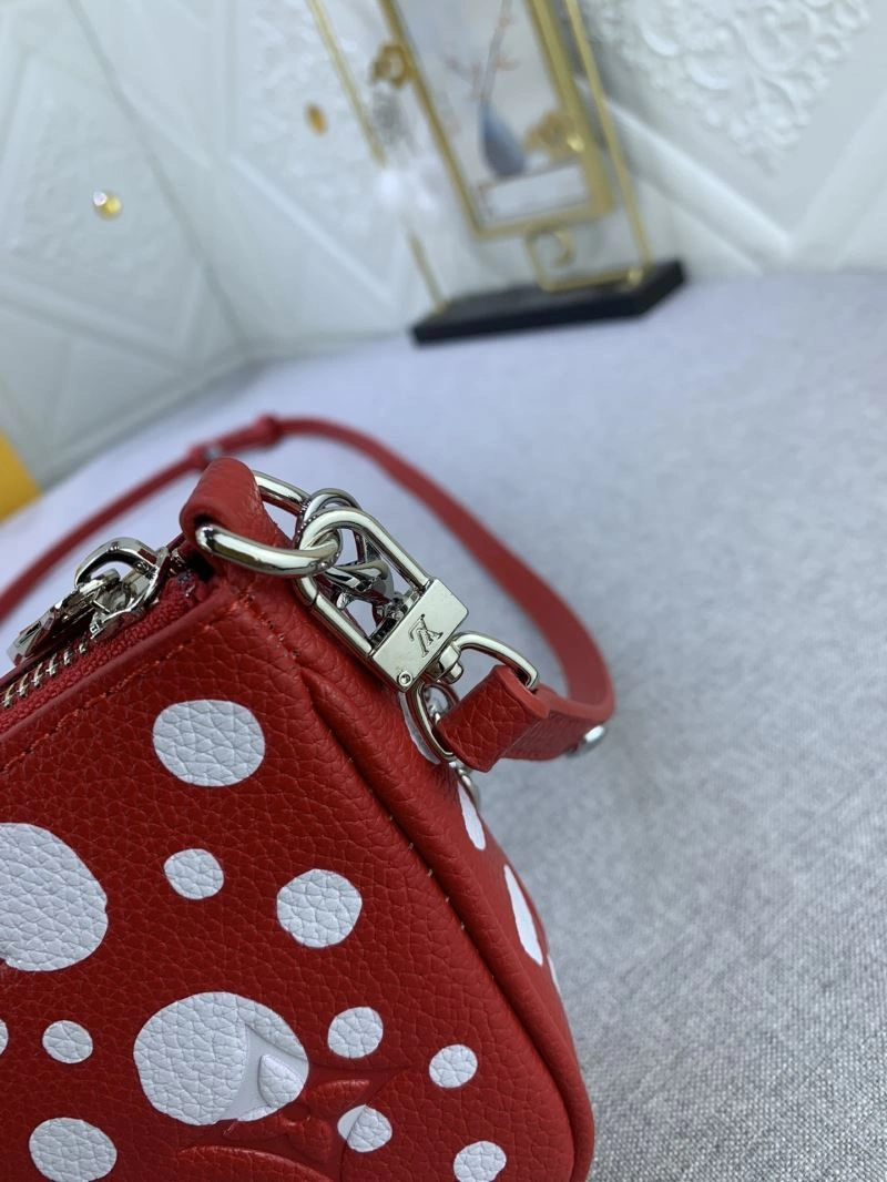 Louis Vuitton Hobo Bags AllSeason 79806