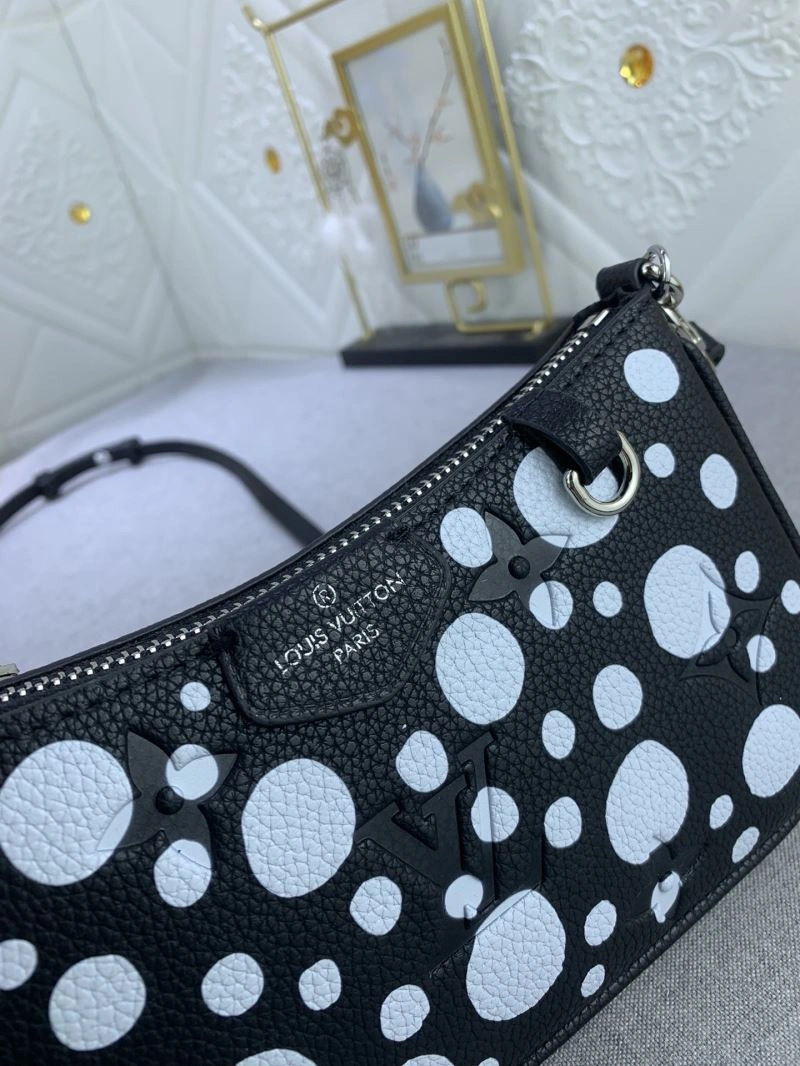 Louis Vuitton Hobo Bags Sporty 79805