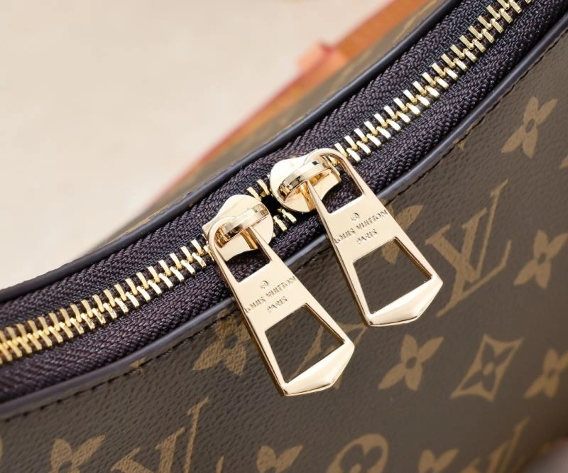 Louis Vuitton Hobo Bags Neat 79794