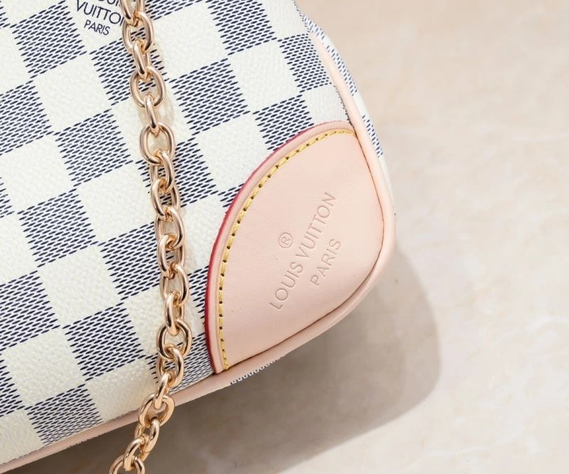 Louis Vuitton Hobo Bags Neat 79790