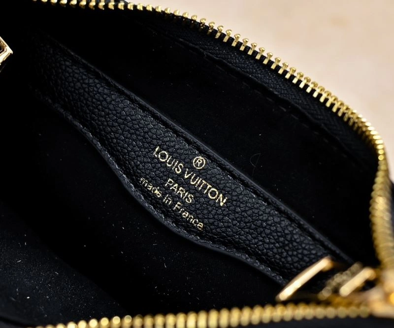 Louis Vuitton Hobo Bags MoistureWicking 79786