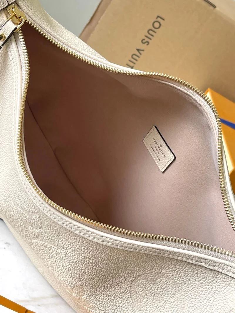 Louis Vuitton Hobo Bags Unique 39760