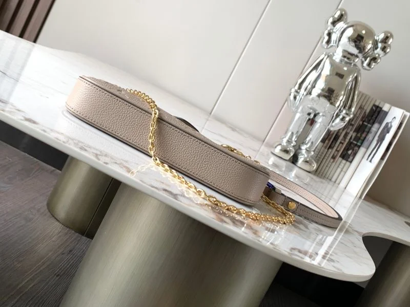 UrbanStyle Louis Vuitton Hobo Bags 39761